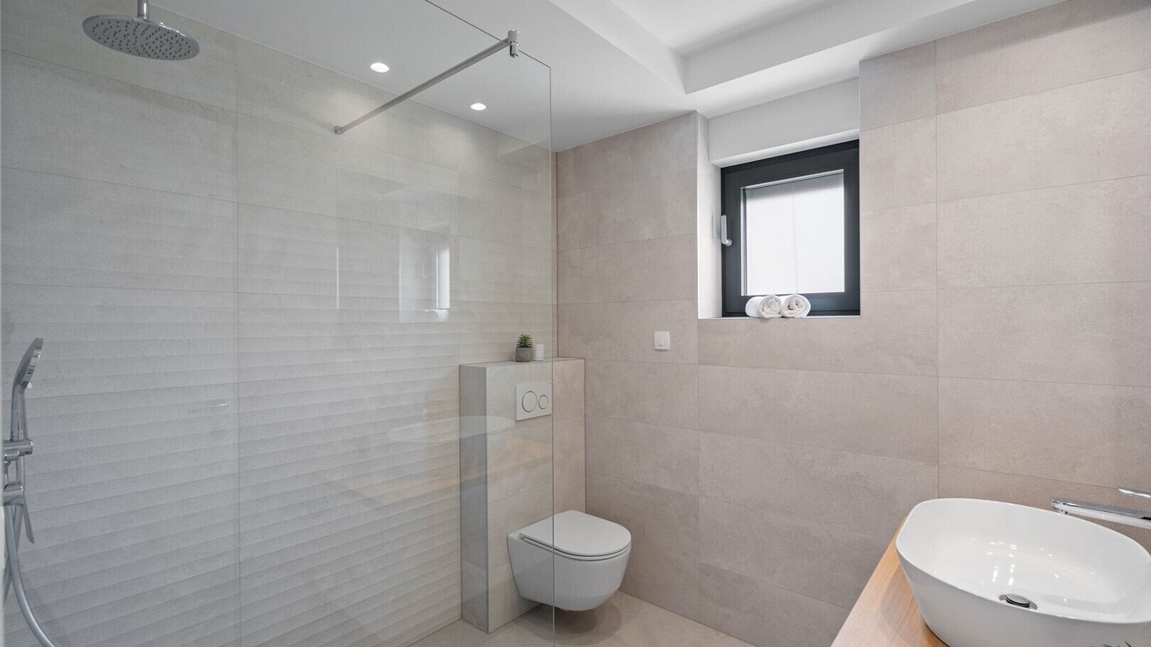 Photo of Bathroom in Duce