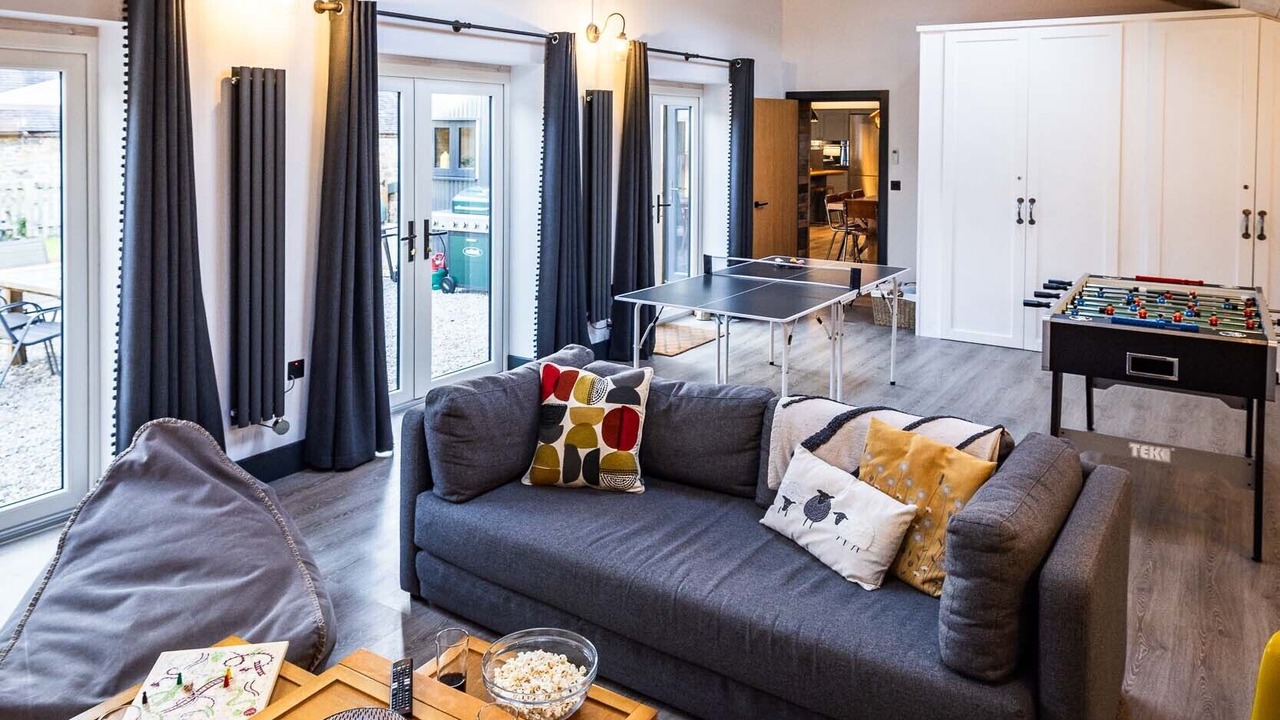 Photo of Others in Atlow