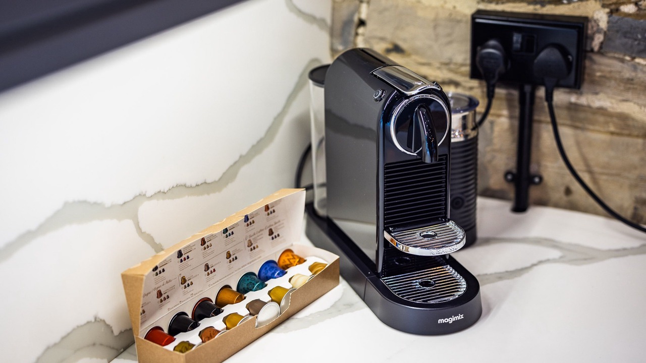 Photo of Others in Atlow