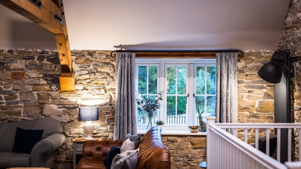 Photo of Outdoor in Atlow