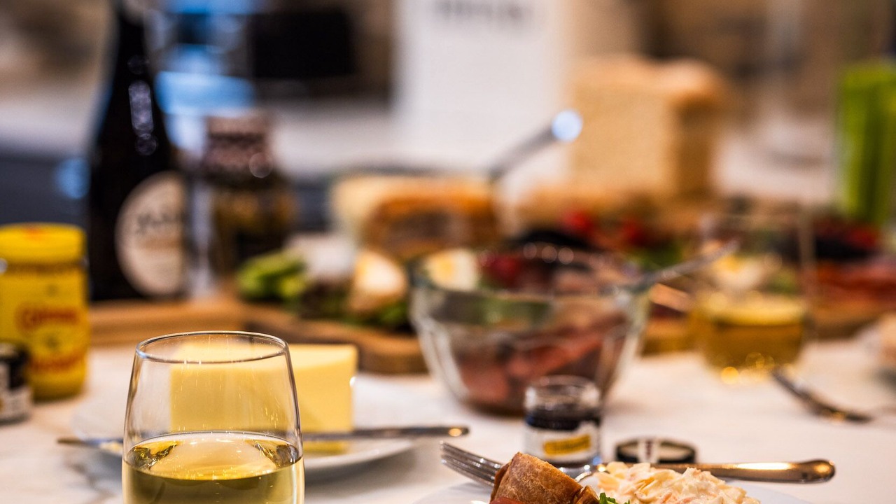 Photo of Others in Atlow