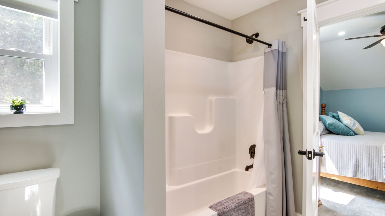 Photo of Bathroom in Snow Hill