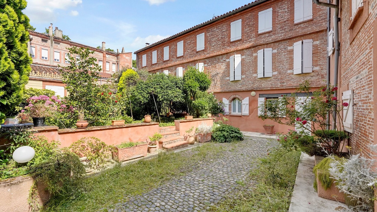 Photo of Outdoor in Saint - Aubin - Dupuy