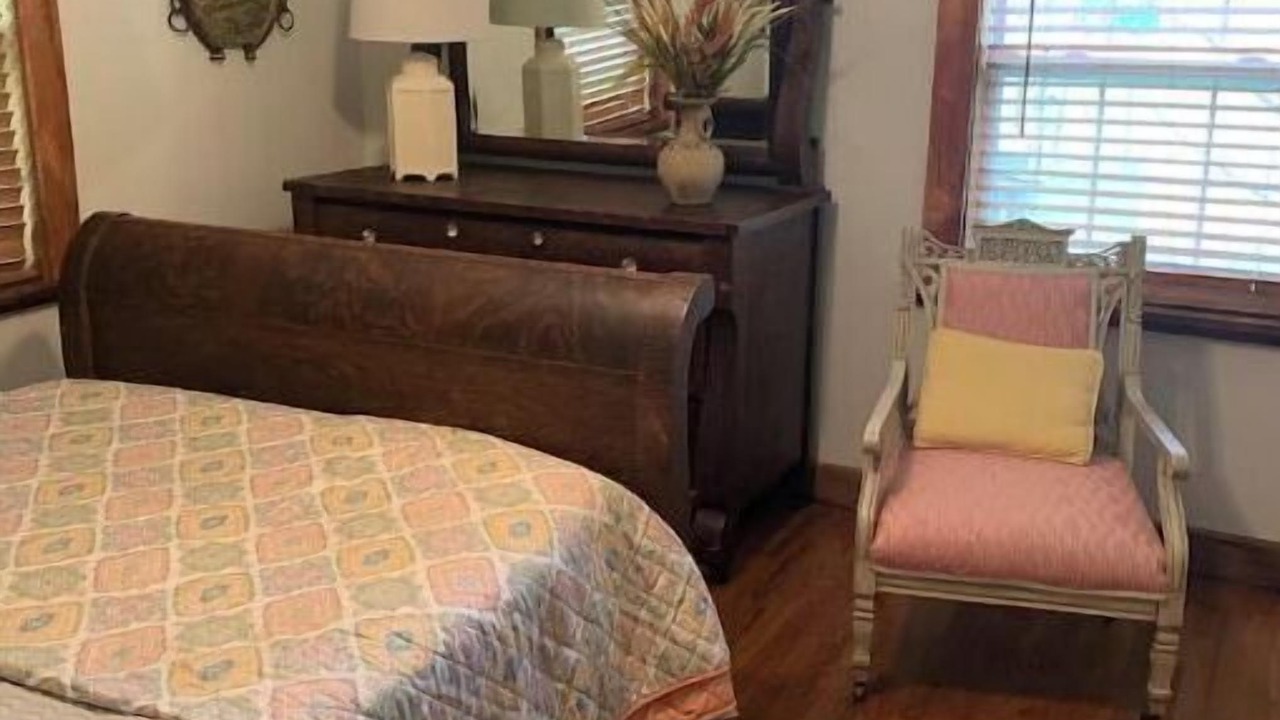 Photo of Bedroom in Versailles