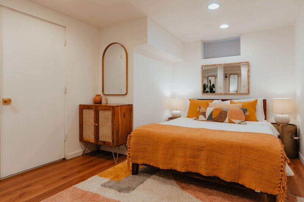 Photo of Bedroom in Swan Lake