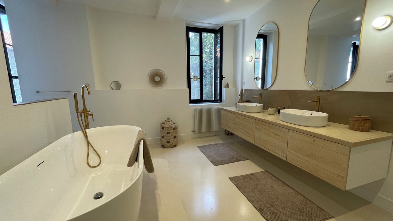 Photo of Bathroom in Salles-d'Aude