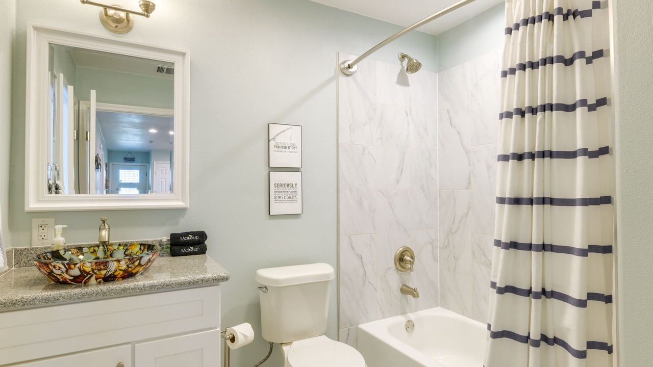Photo of Bathroom in Rockport
