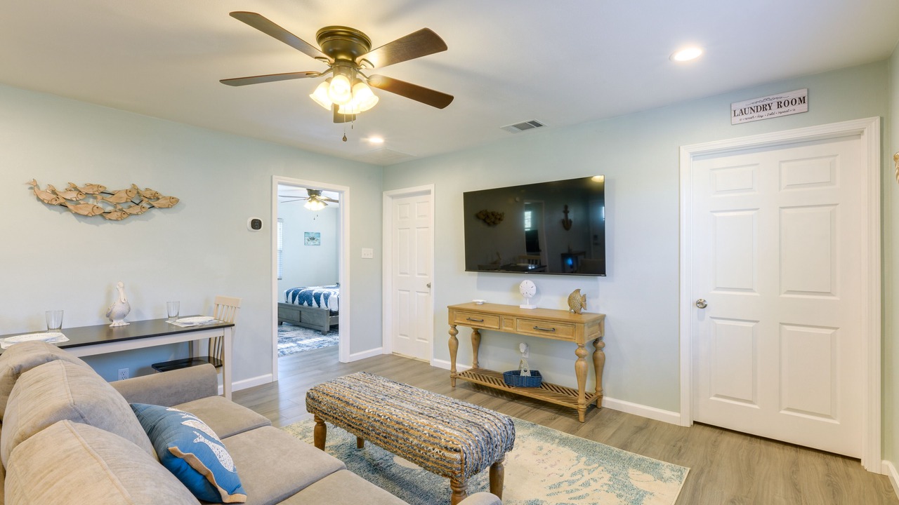 Photo of Livingroom in Rockport