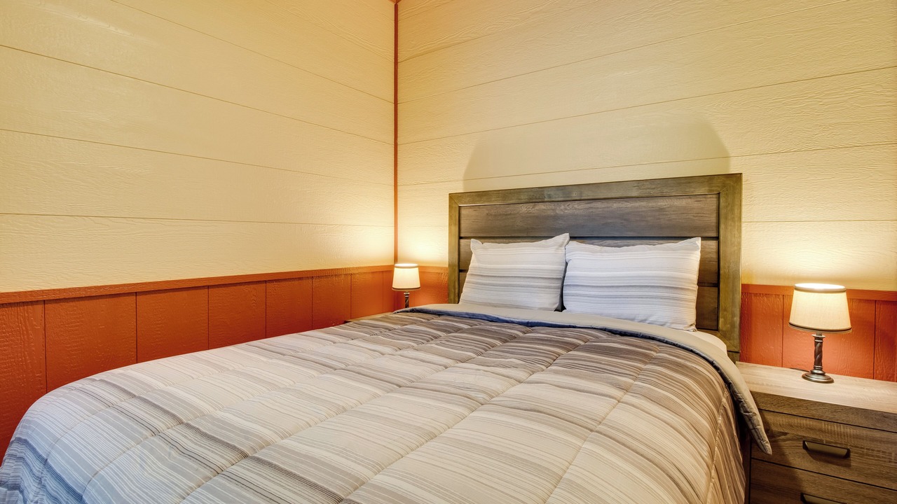 Photo of Bedroom in Oakland