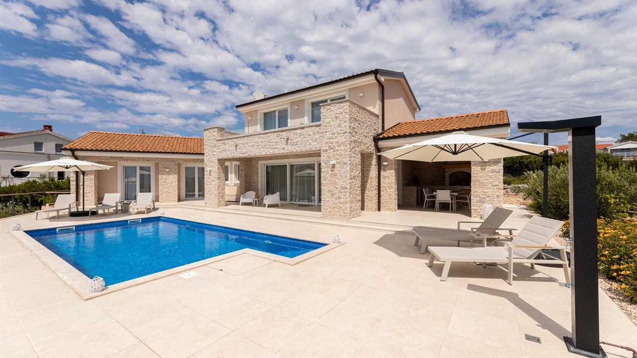 Photo of Outdoor in Brzac