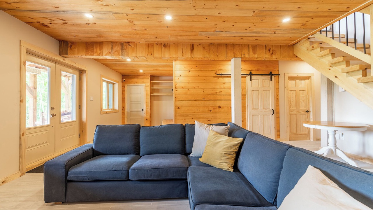 Photo of Livingroom in Saint-Leonard-de-Portneuf