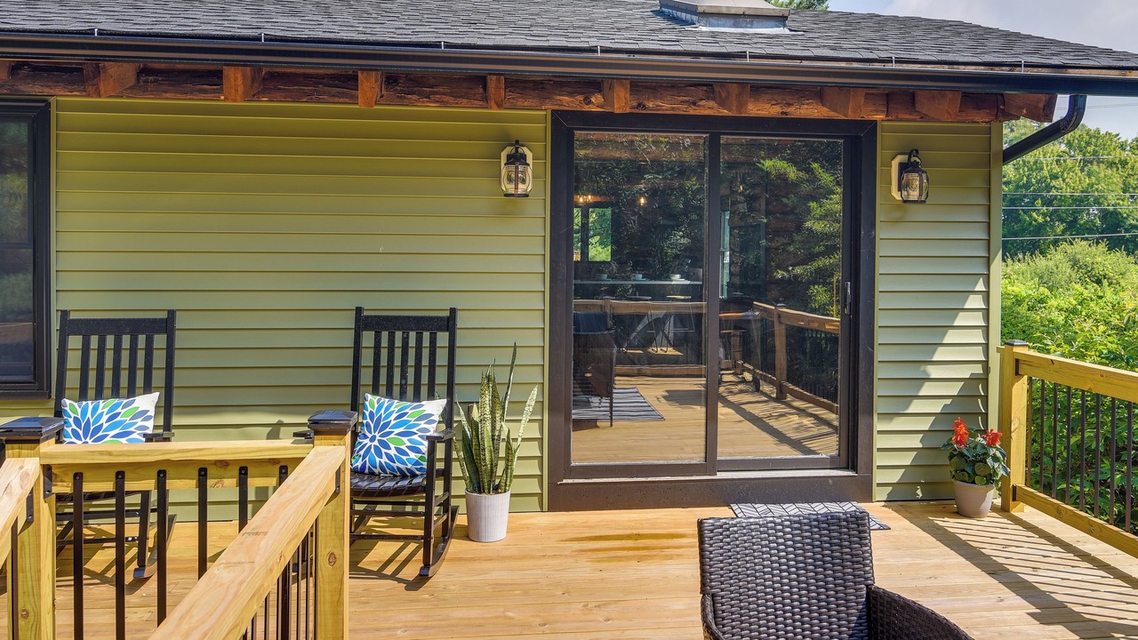 Photo of Patio Balcony in Fairhaven