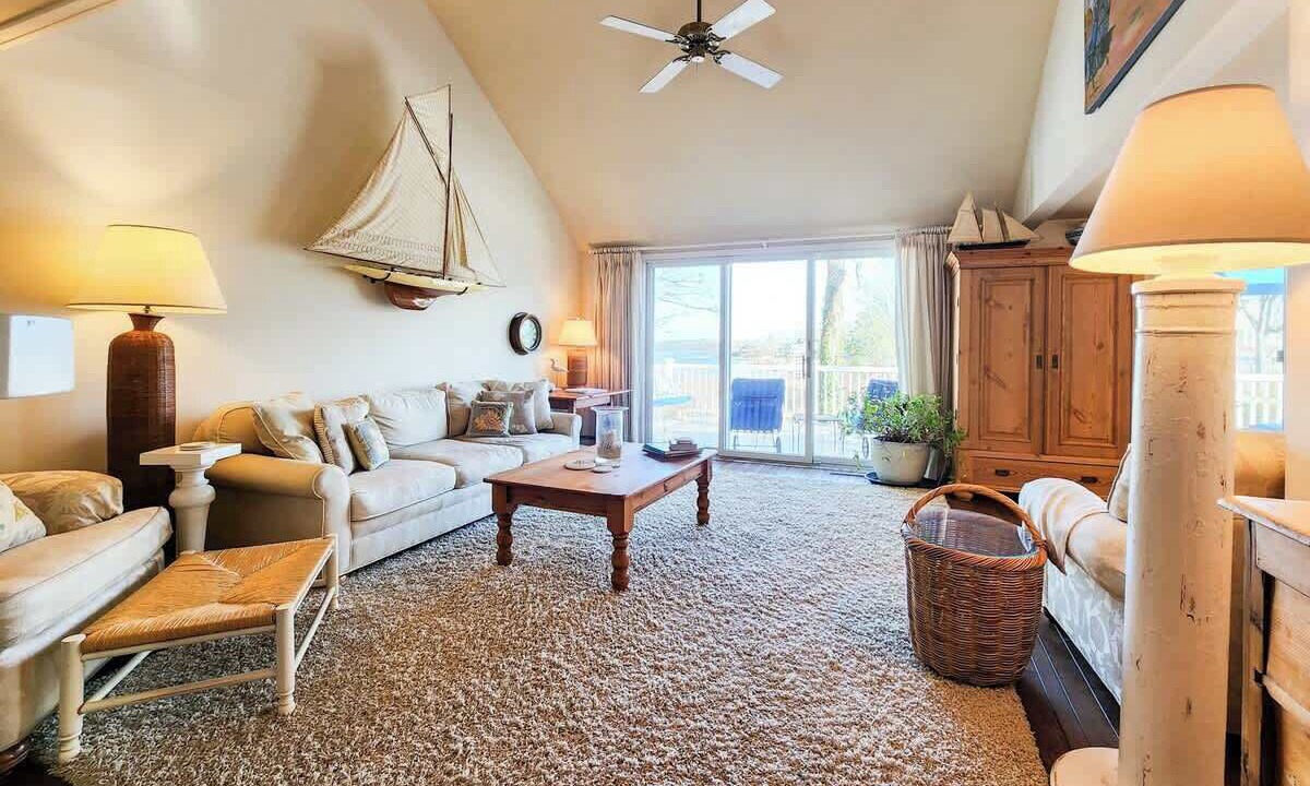 Photo of Livingroom in Summersea