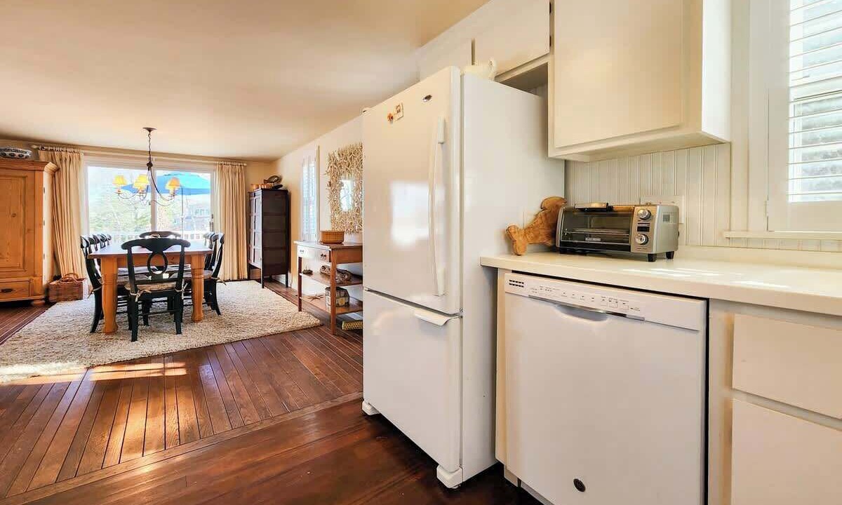 Photo of Kitchen in Summersea