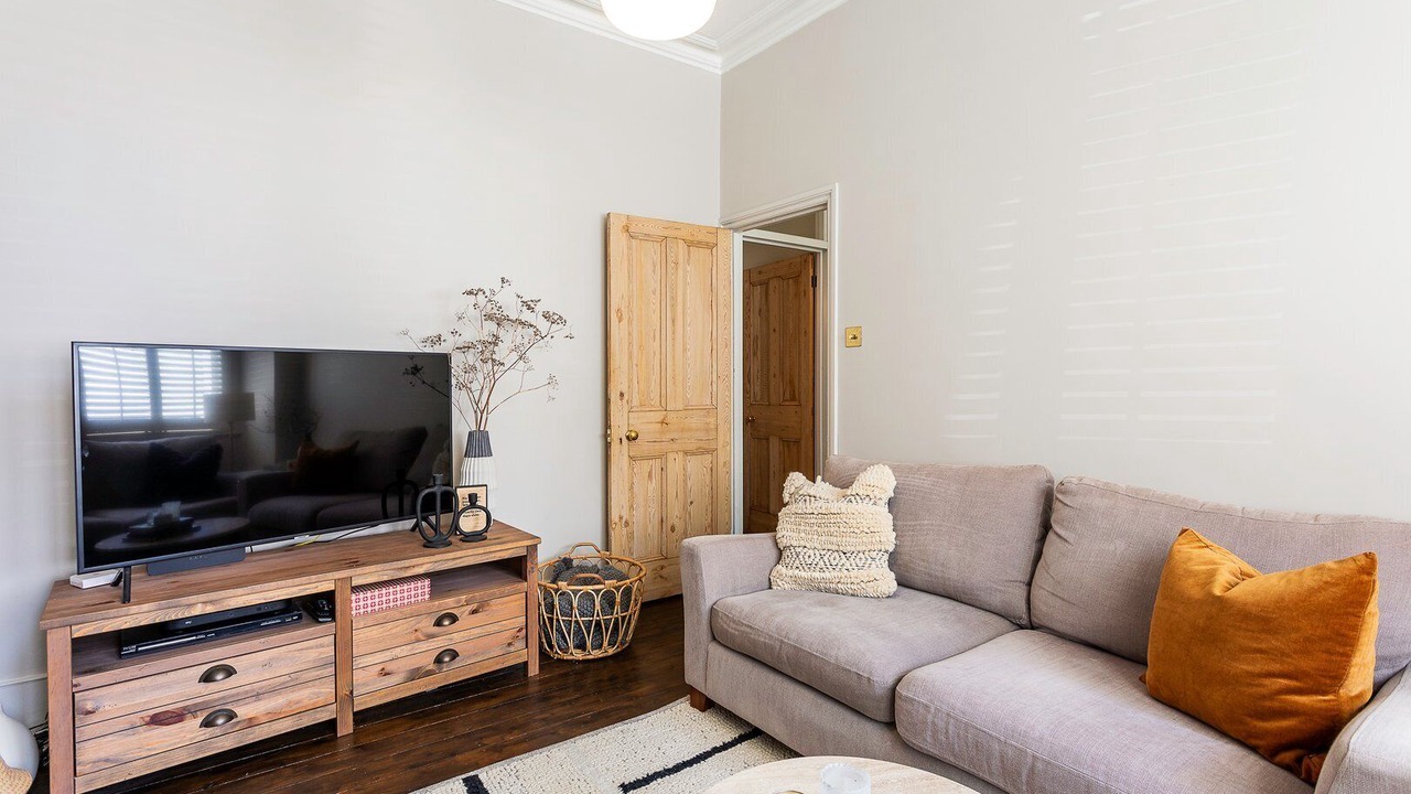 Photo of Livingroom in Tooting