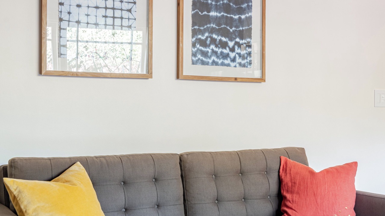 Photo of Livingroom in Emeryville
