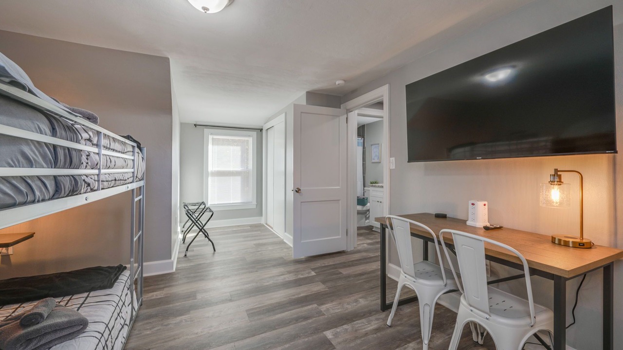 Photo of Bedroom in Poquoson