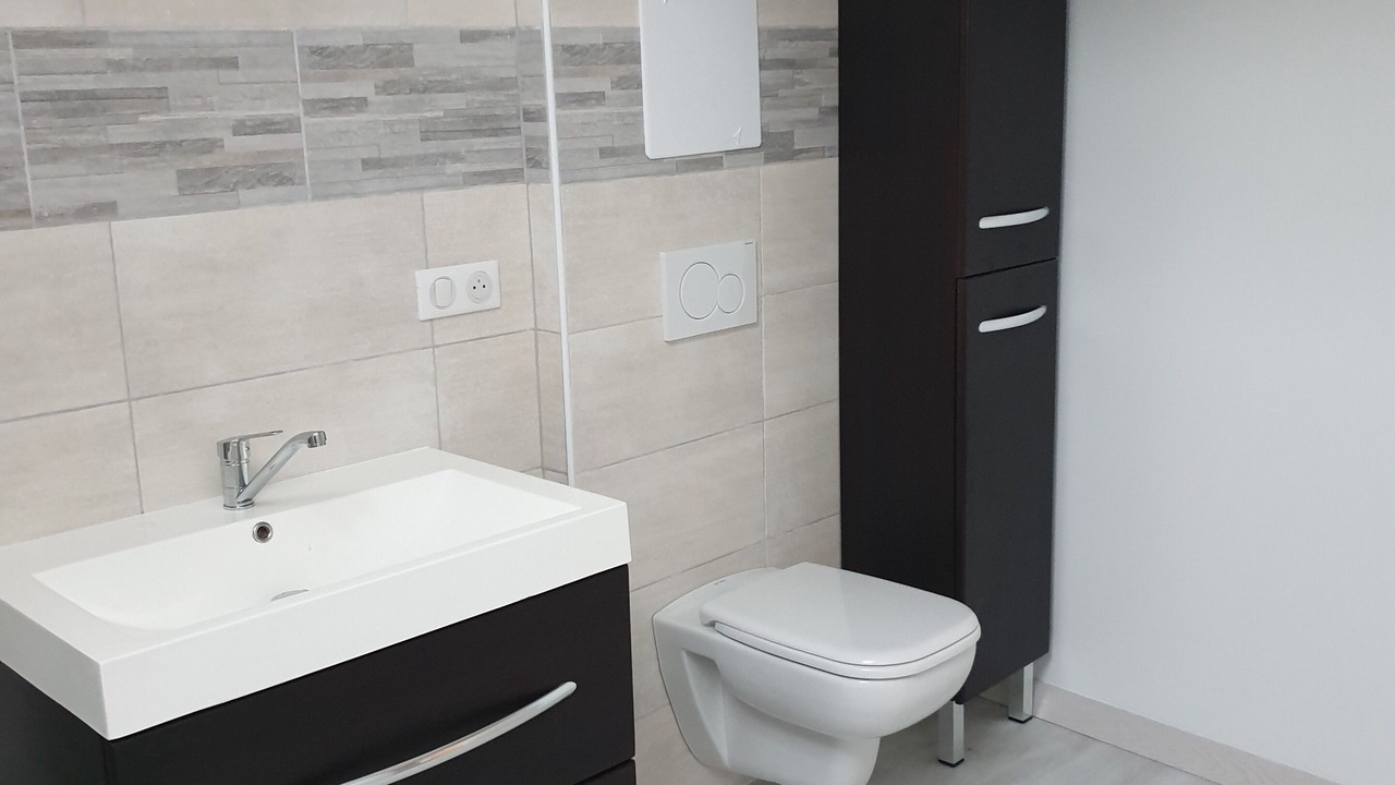 Photo of Bathroom in Vinay