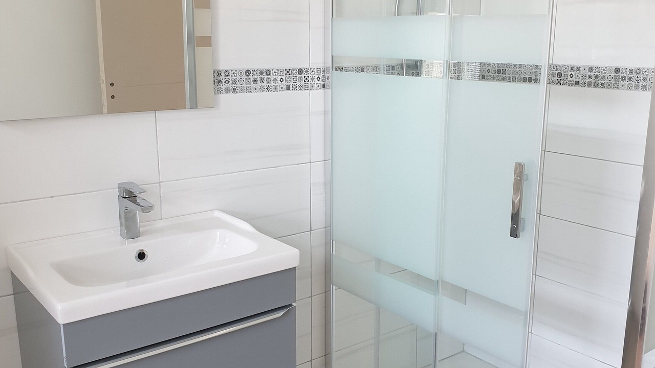 Photo of Bathroom in Vinay