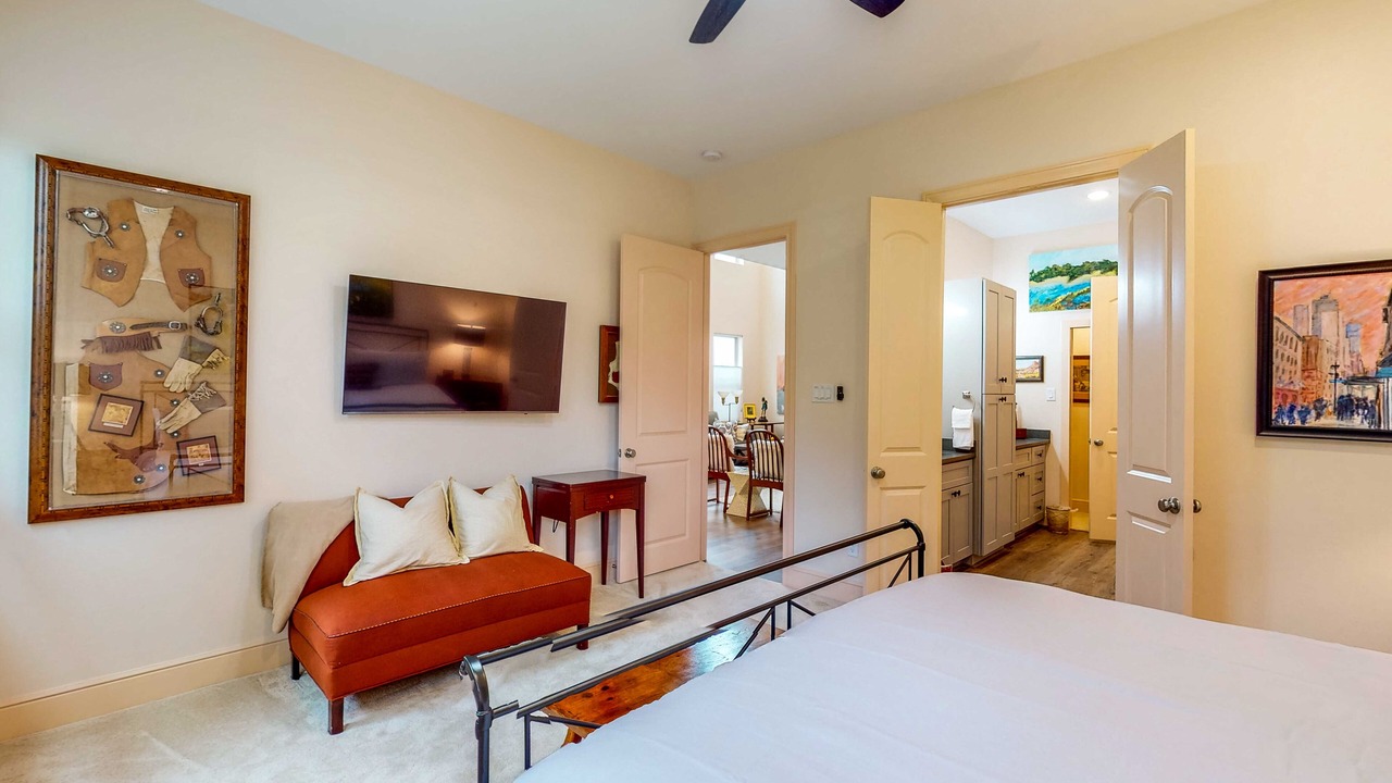 Photo of Bedroom in Grogan's Mill