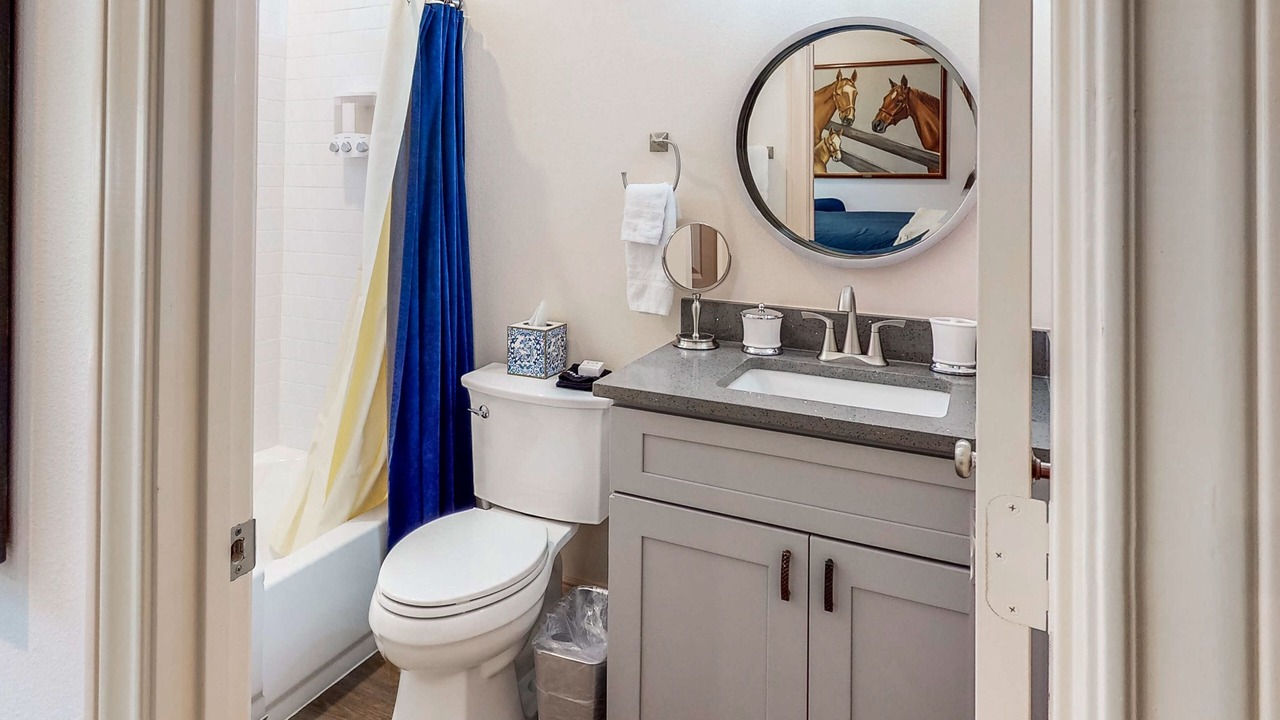 Photo of Bathroom in Grogan's Mill