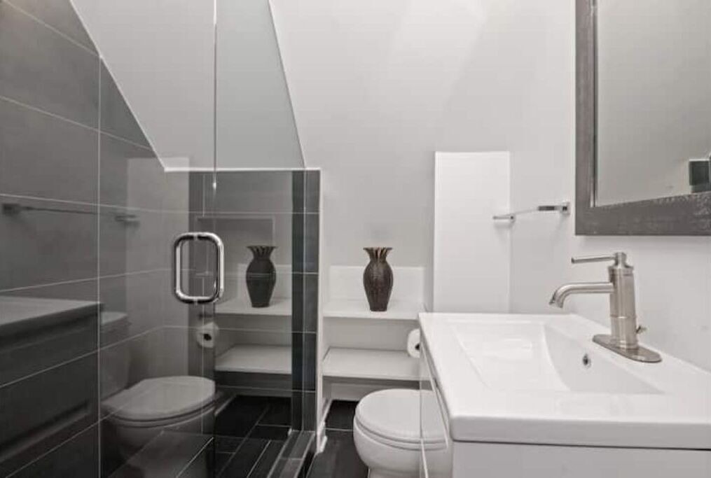 Photo of Bathroom in Bucktown