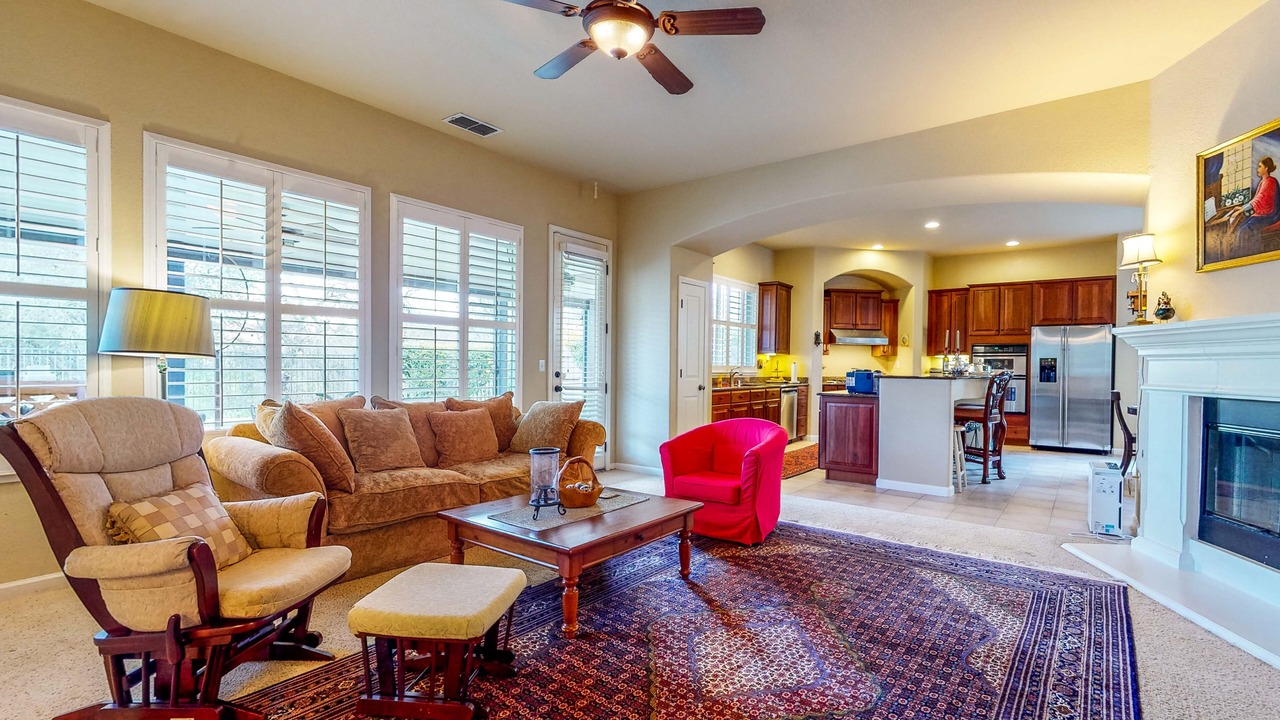 Photo of Livingroom in Roseville