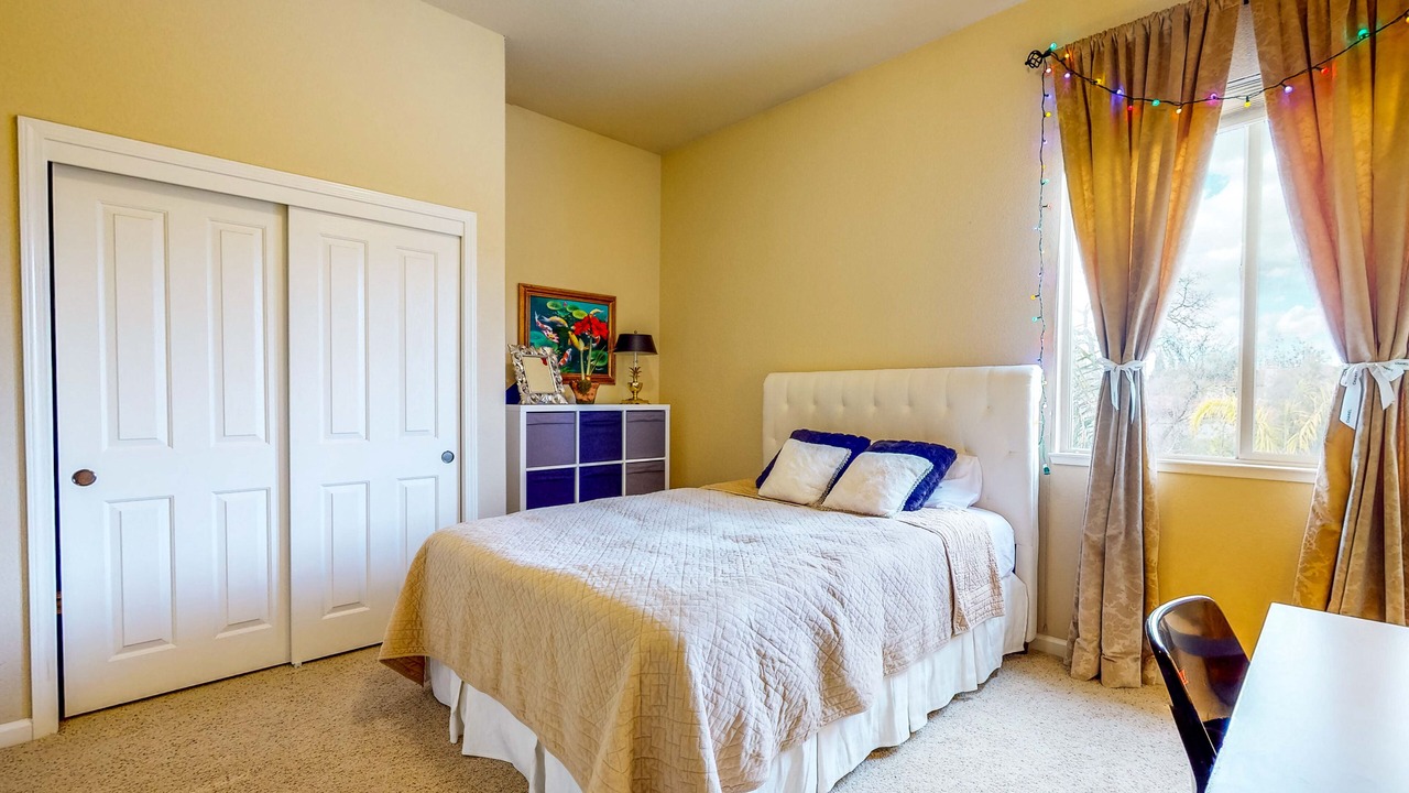 Photo of Bedroom in Roseville