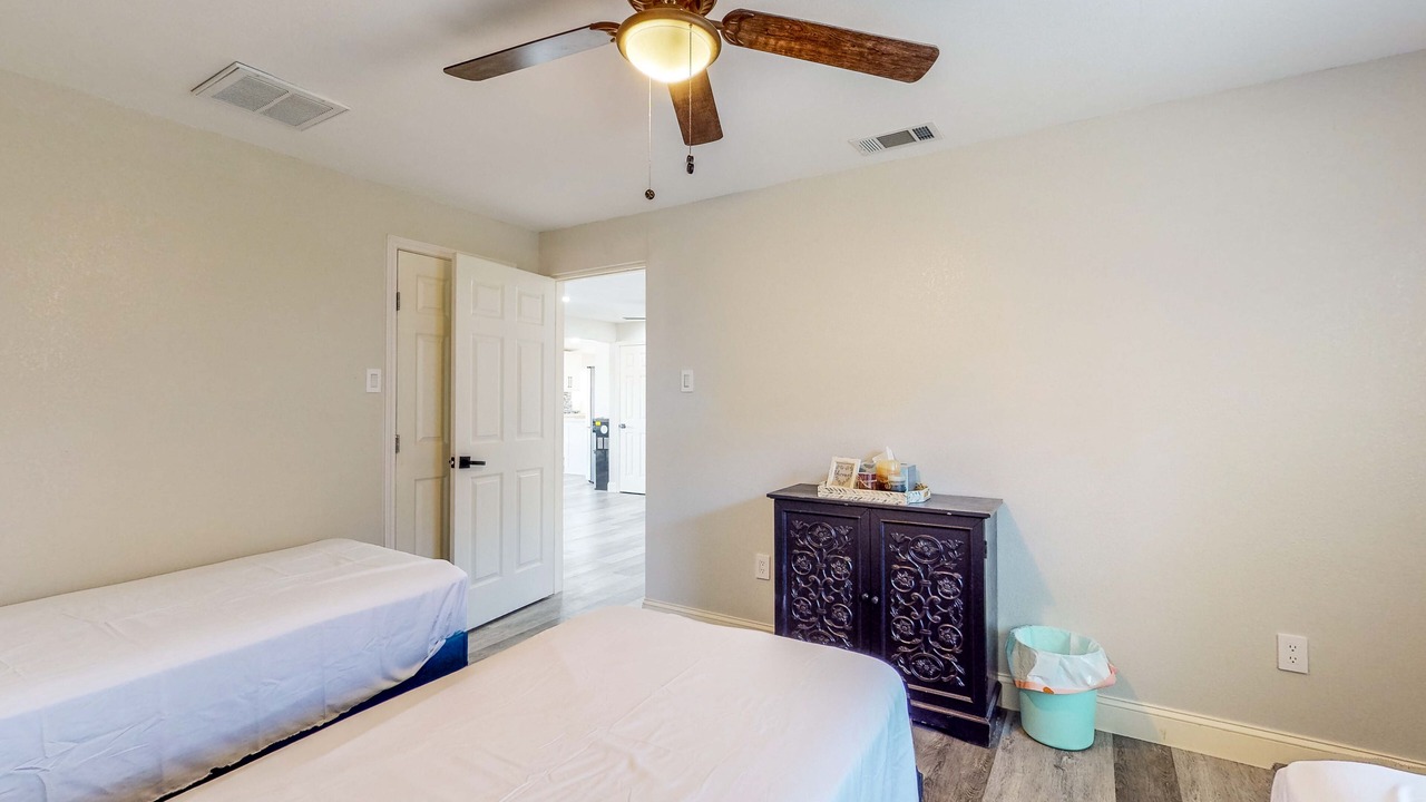 Photo of Bedroom in Quinlan