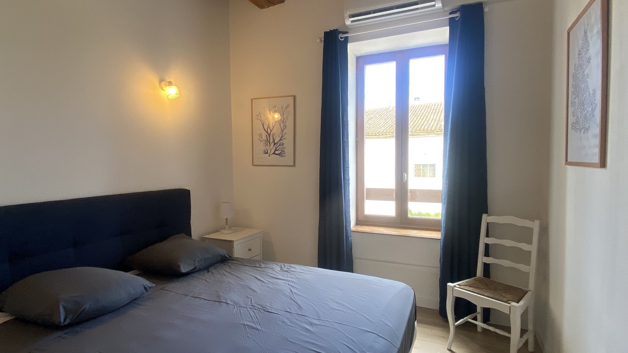Photo of Bedroom in Homps
