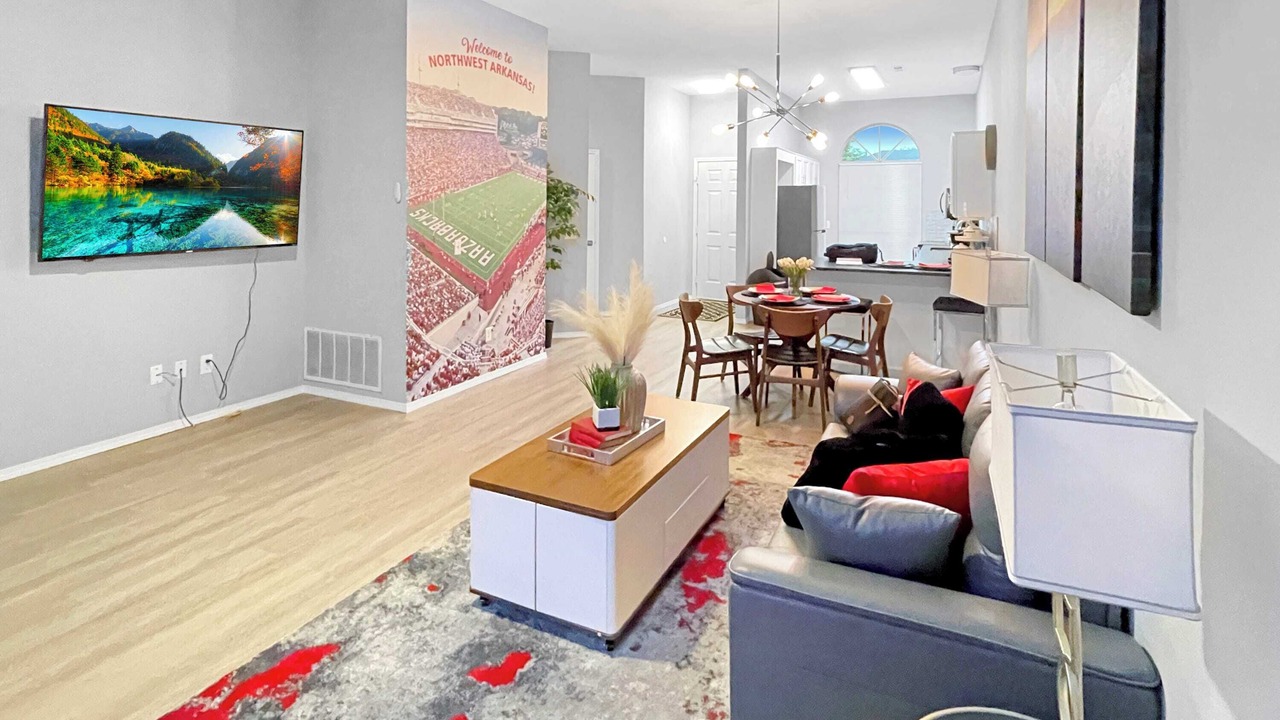 Photo of Livingroom in Springdale