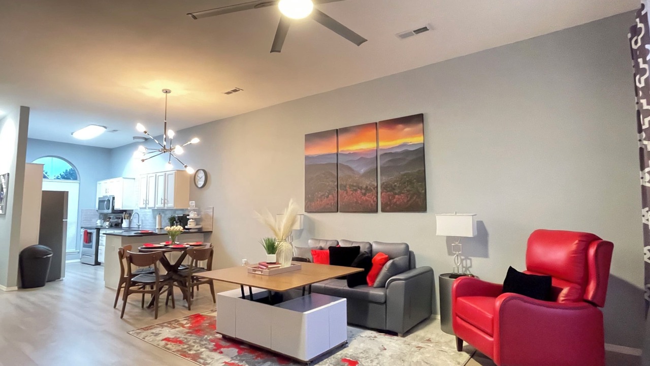 Photo of Livingroom in Springdale