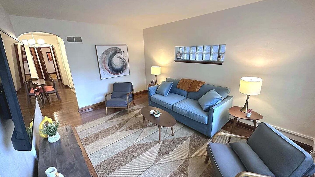 Photo of Livingroom in The Southampton