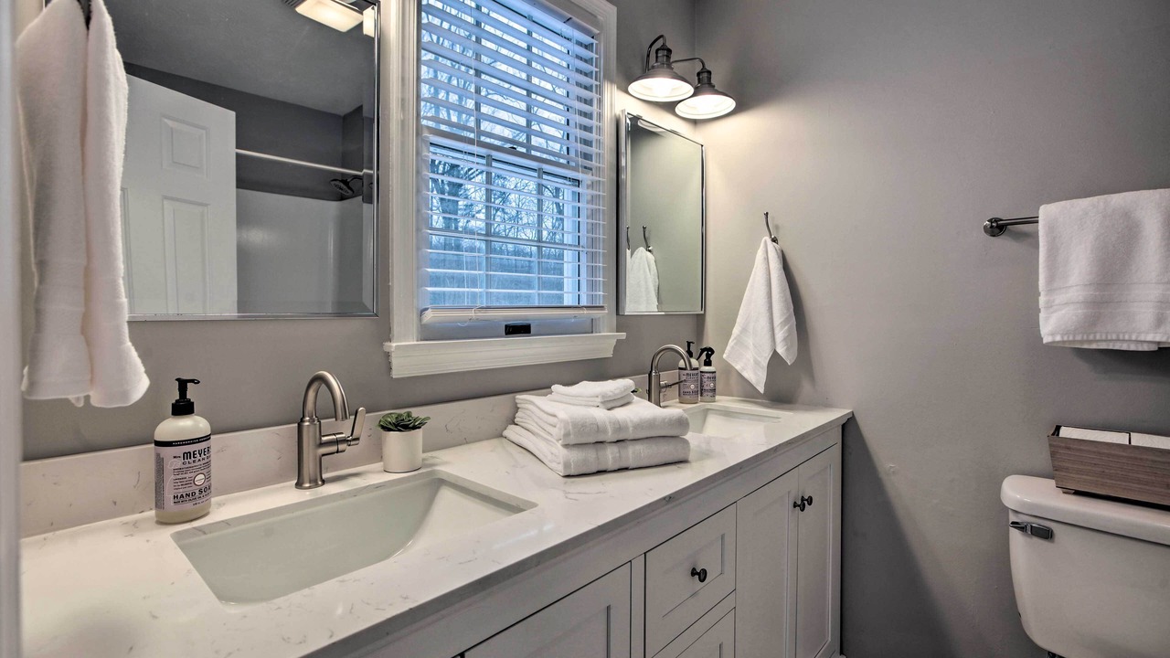Photo of Bathroom in Afton