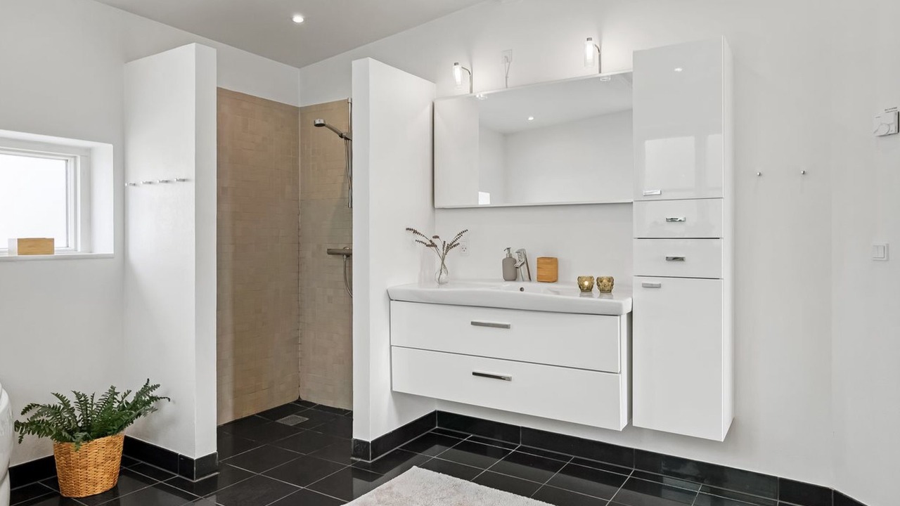 Photo of Bathroom in Tversted