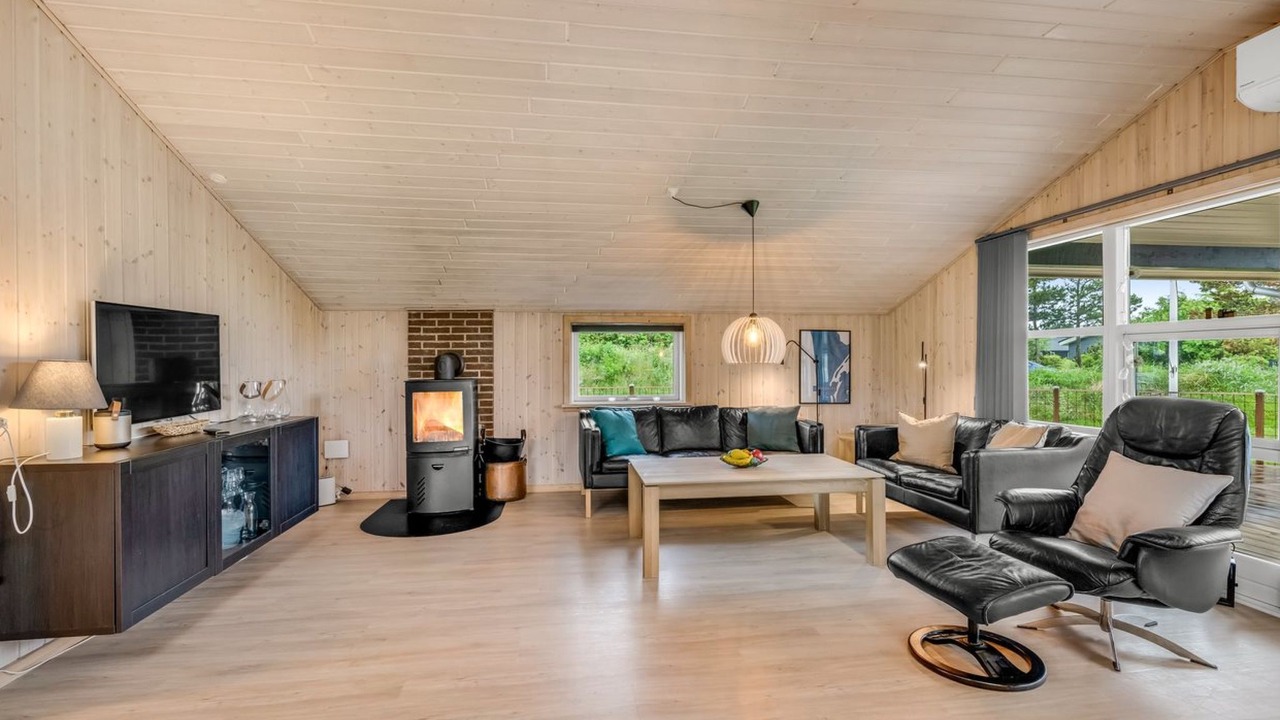 Photo of Livingroom in Bjerregaard