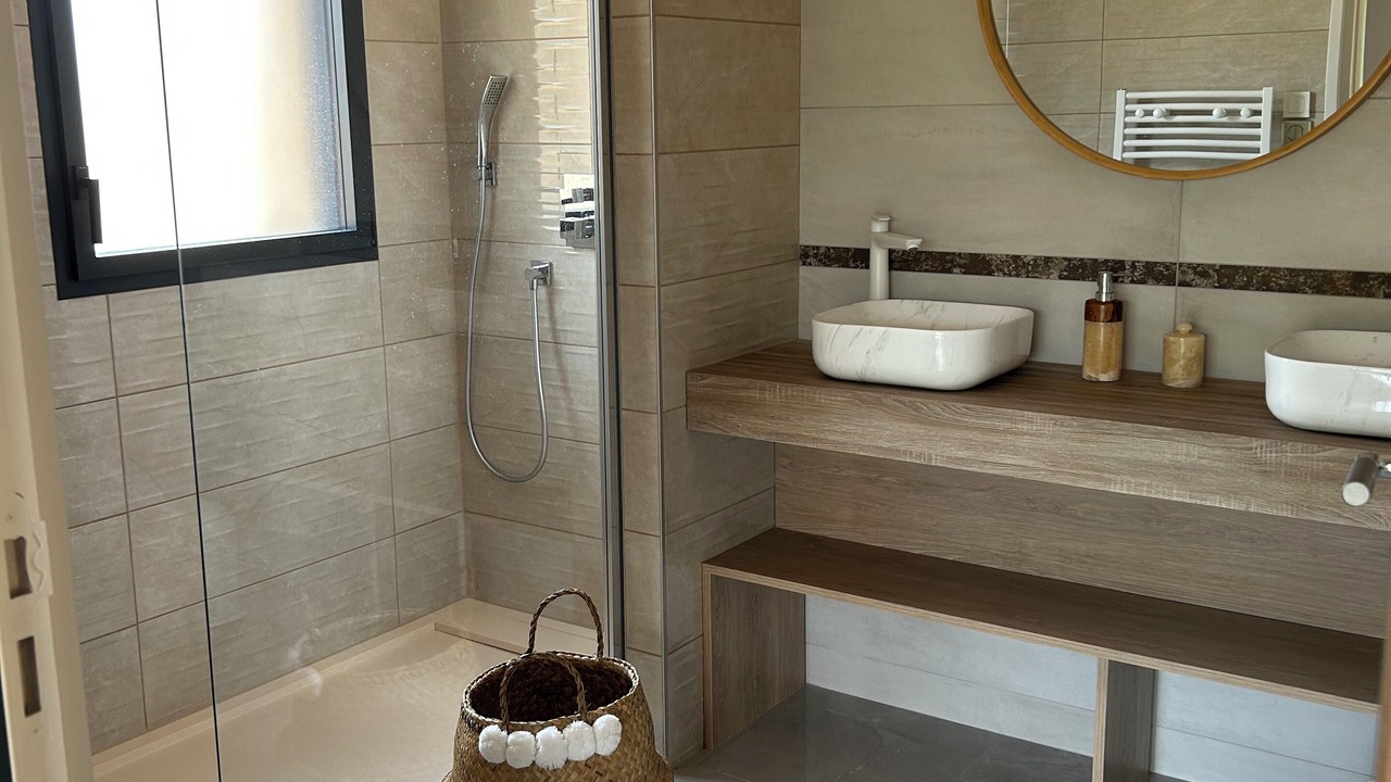 Photo of Bathroom in Solesmes