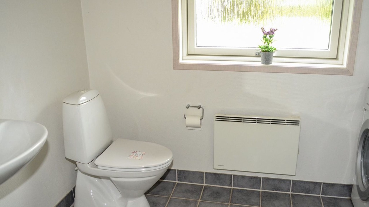 Photo of Bathroom in Hou