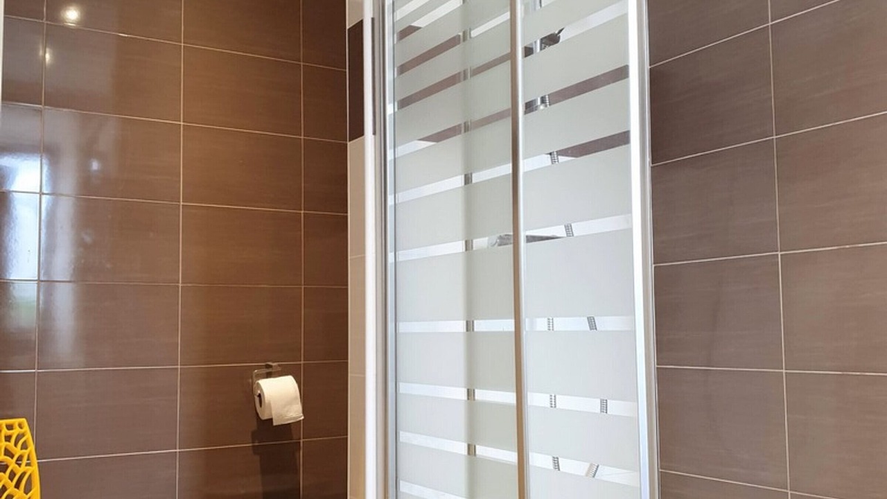 Photo of Bathroom in Mareil-le-Guyon