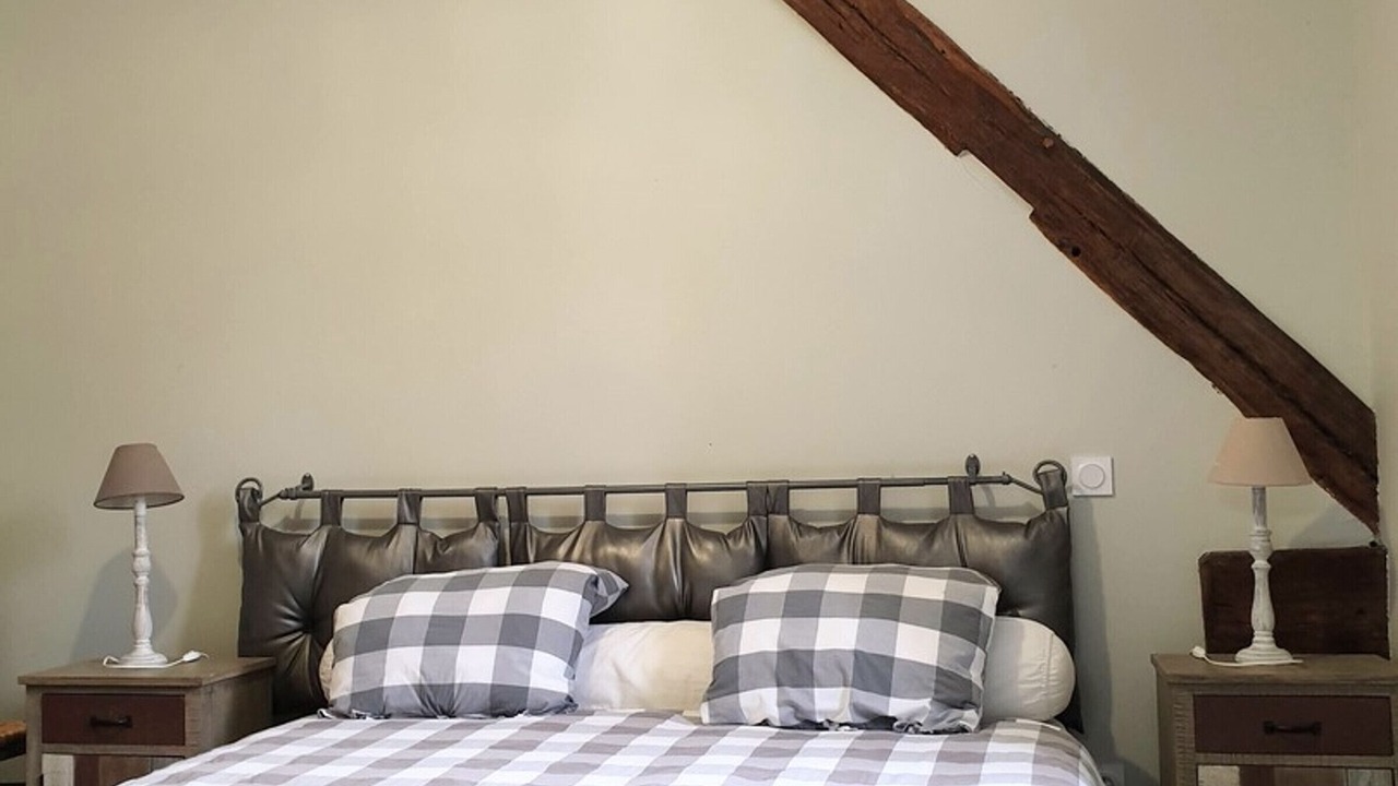 Photo of Bedroom in Mareil-le-Guyon