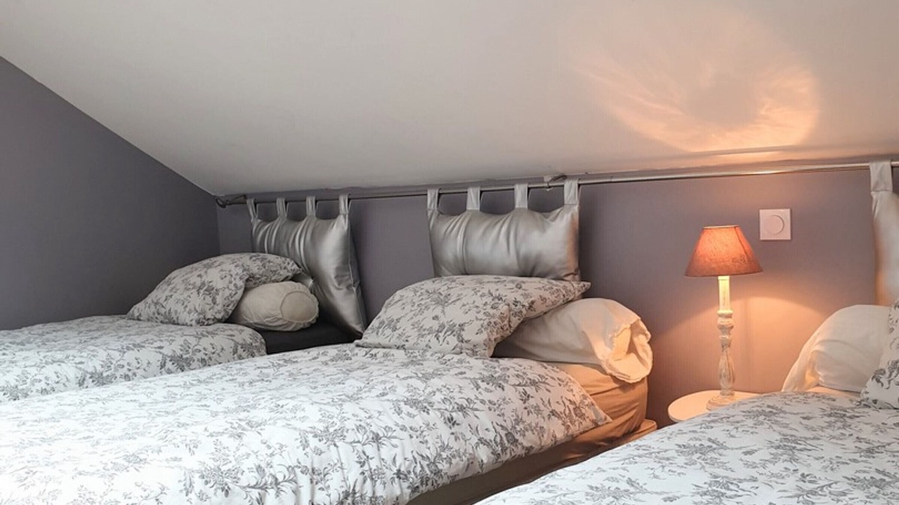 Photo of Bedroom in Mareil-le-Guyon