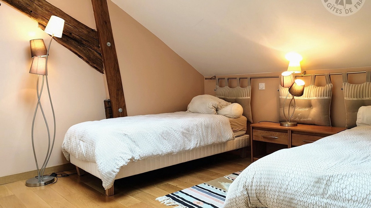 Photo of Bedroom in Mareil-le-Guyon