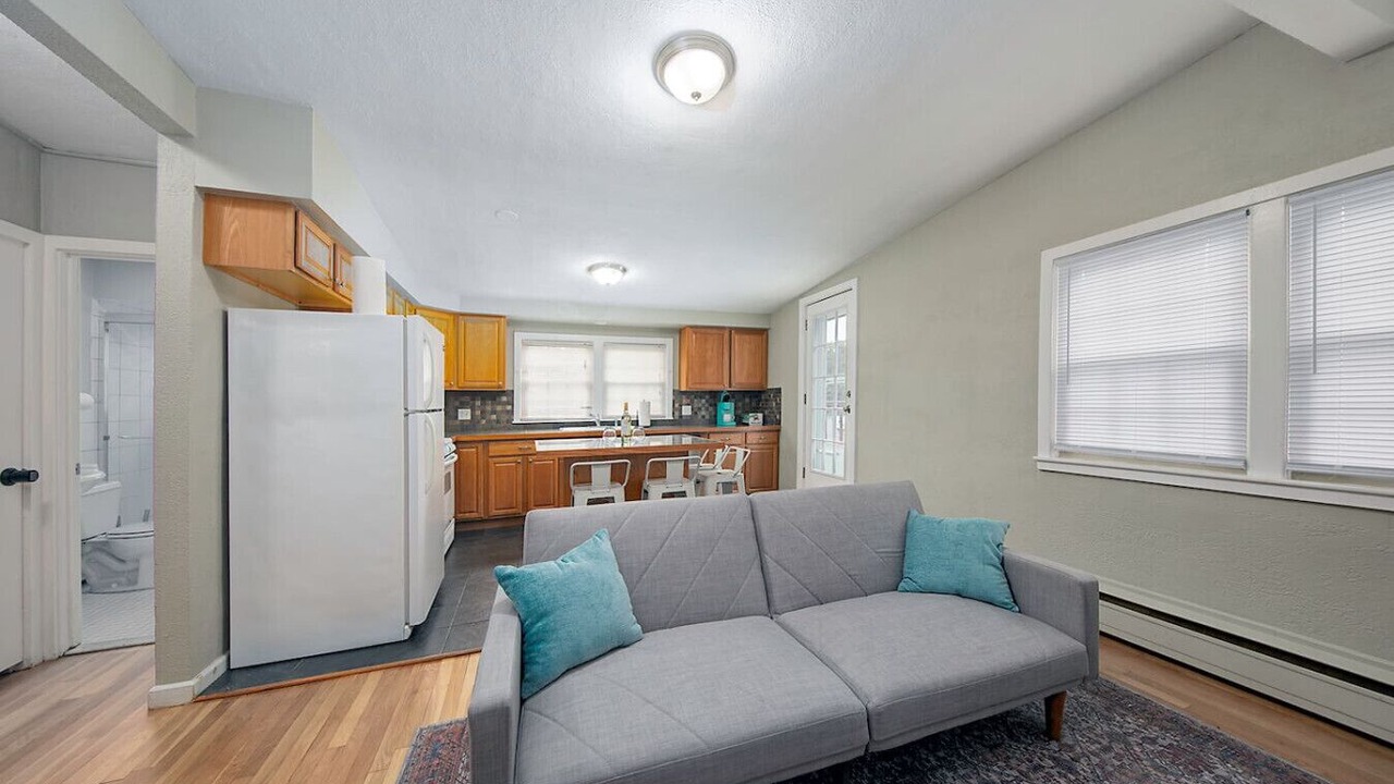 Photo of Livingroom in Marblehead