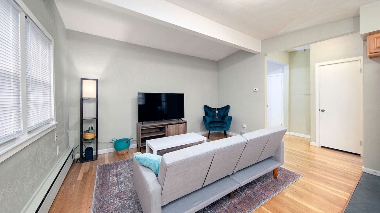 Photo of Livingroom in Marblehead