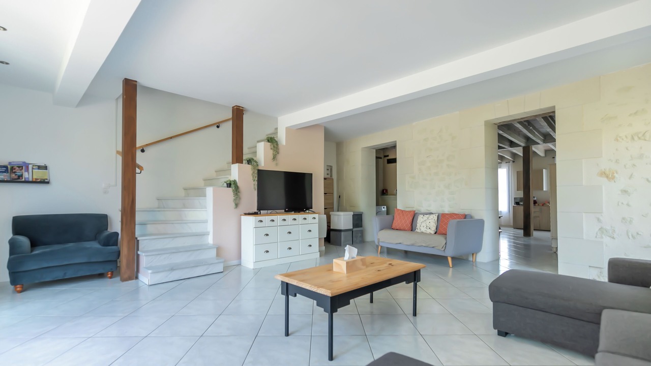 Photo of Livingroom in Thesee