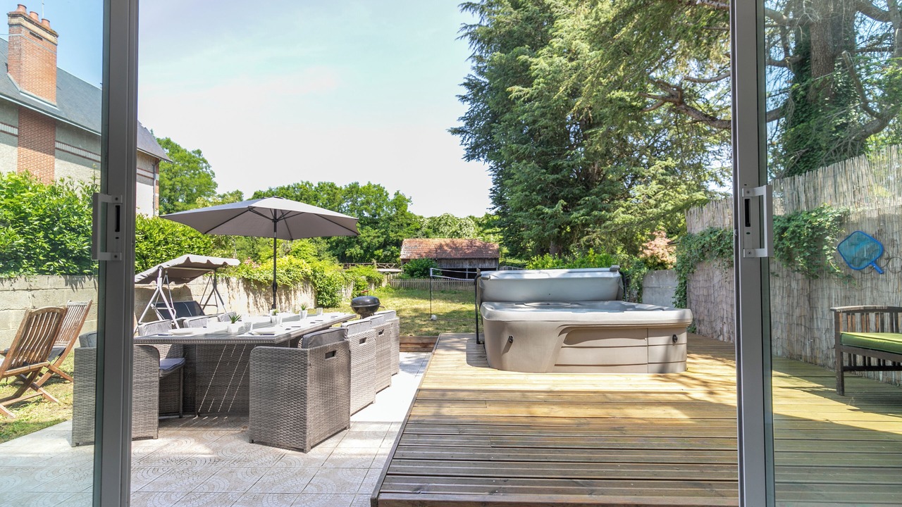 Photo of Patio Balcony in Thesee