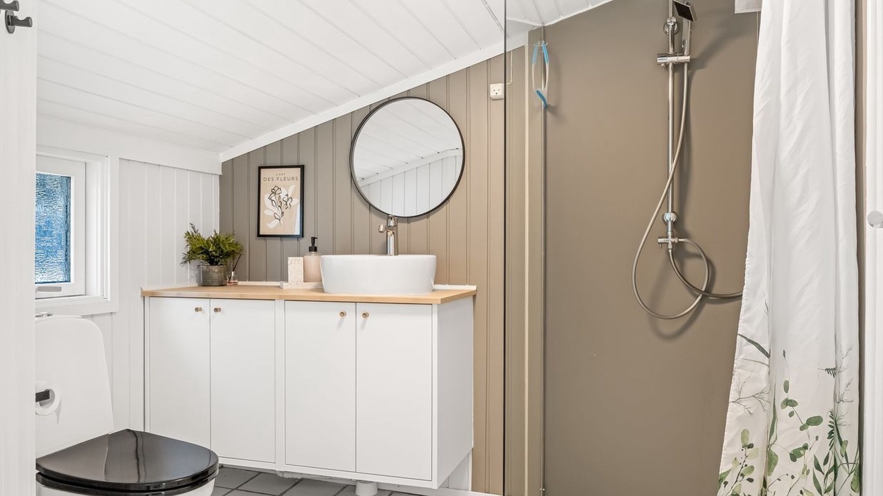 Photo of Bathroom in Jerup
