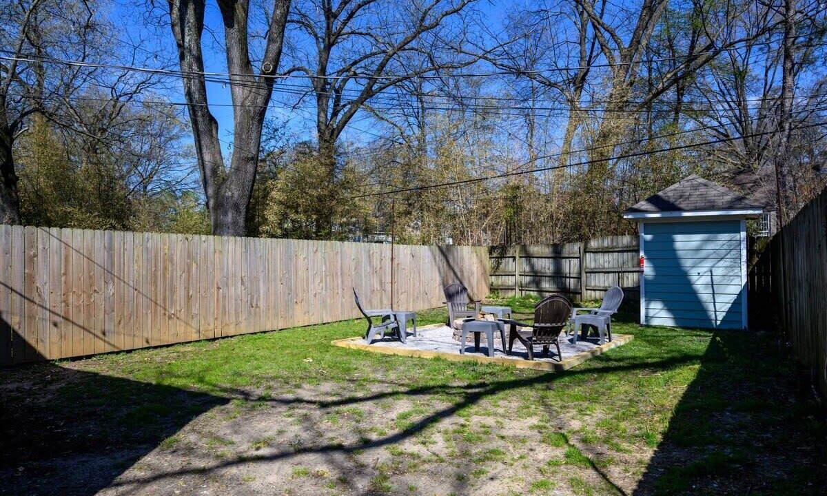 Photo of Others in University District