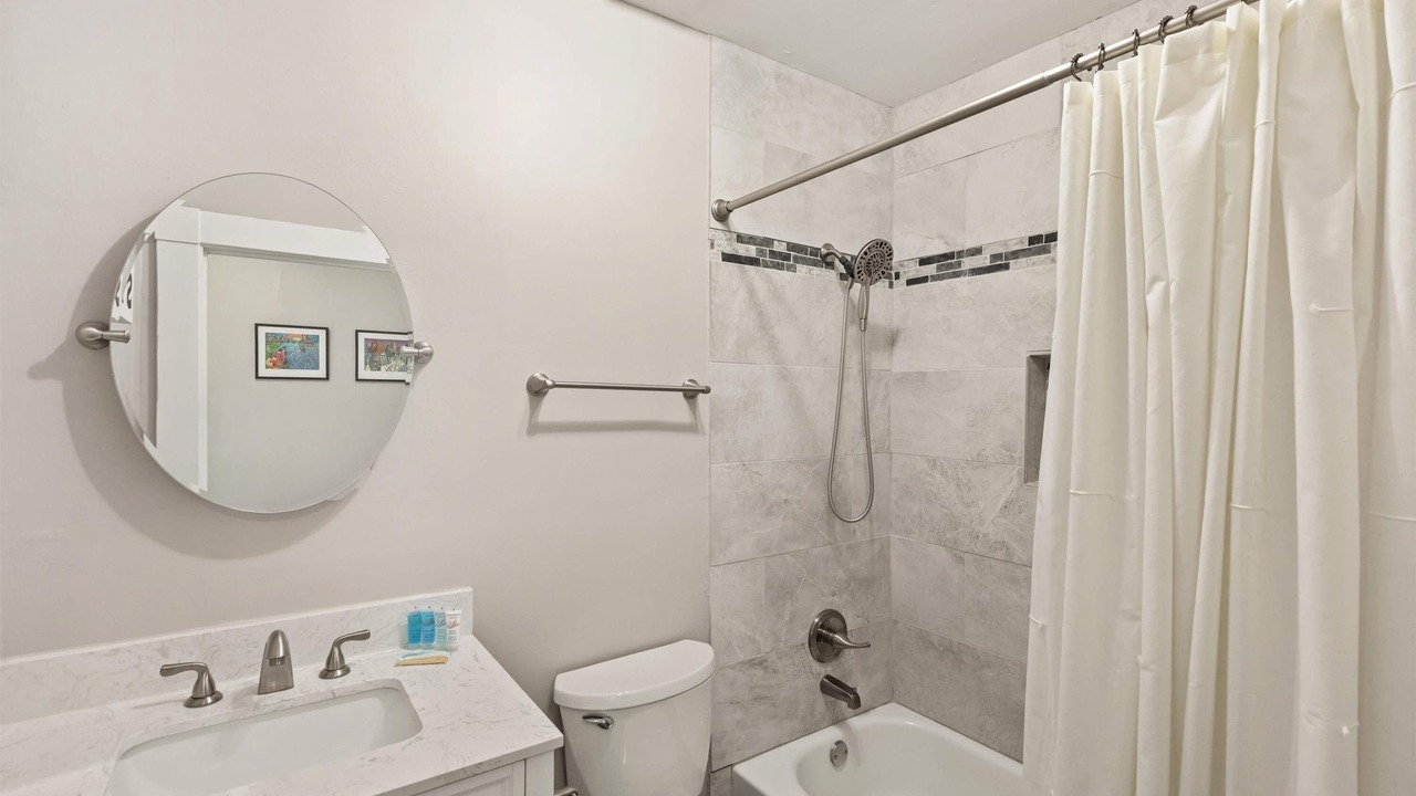 Photo of Bathroom in Midtown