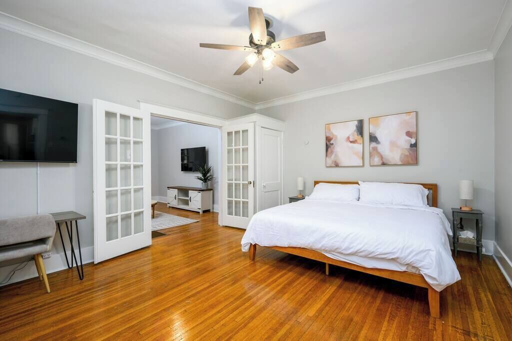 Photo of Others in Cooper-Young Historic District